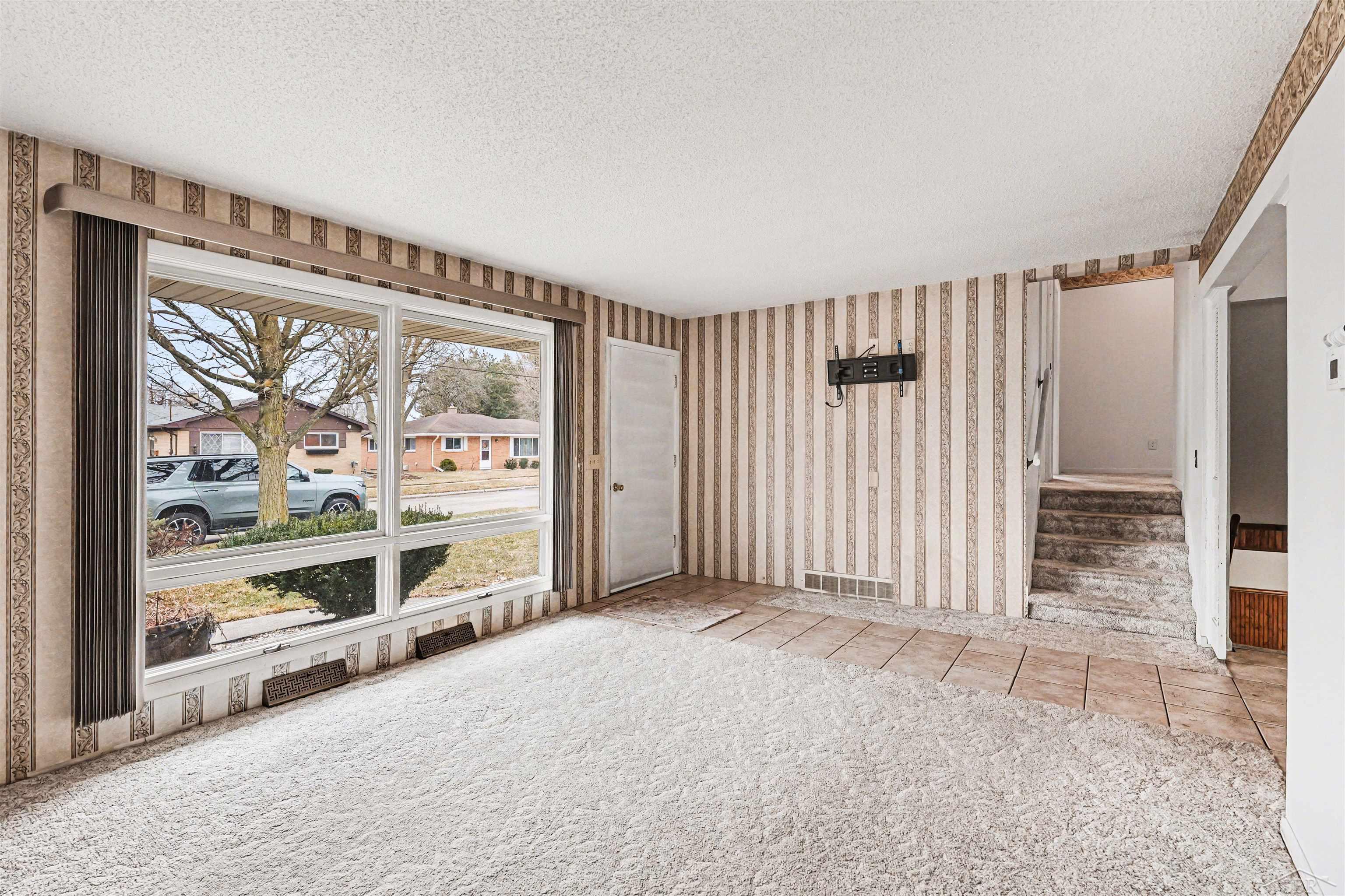 2509 Whitemore Place