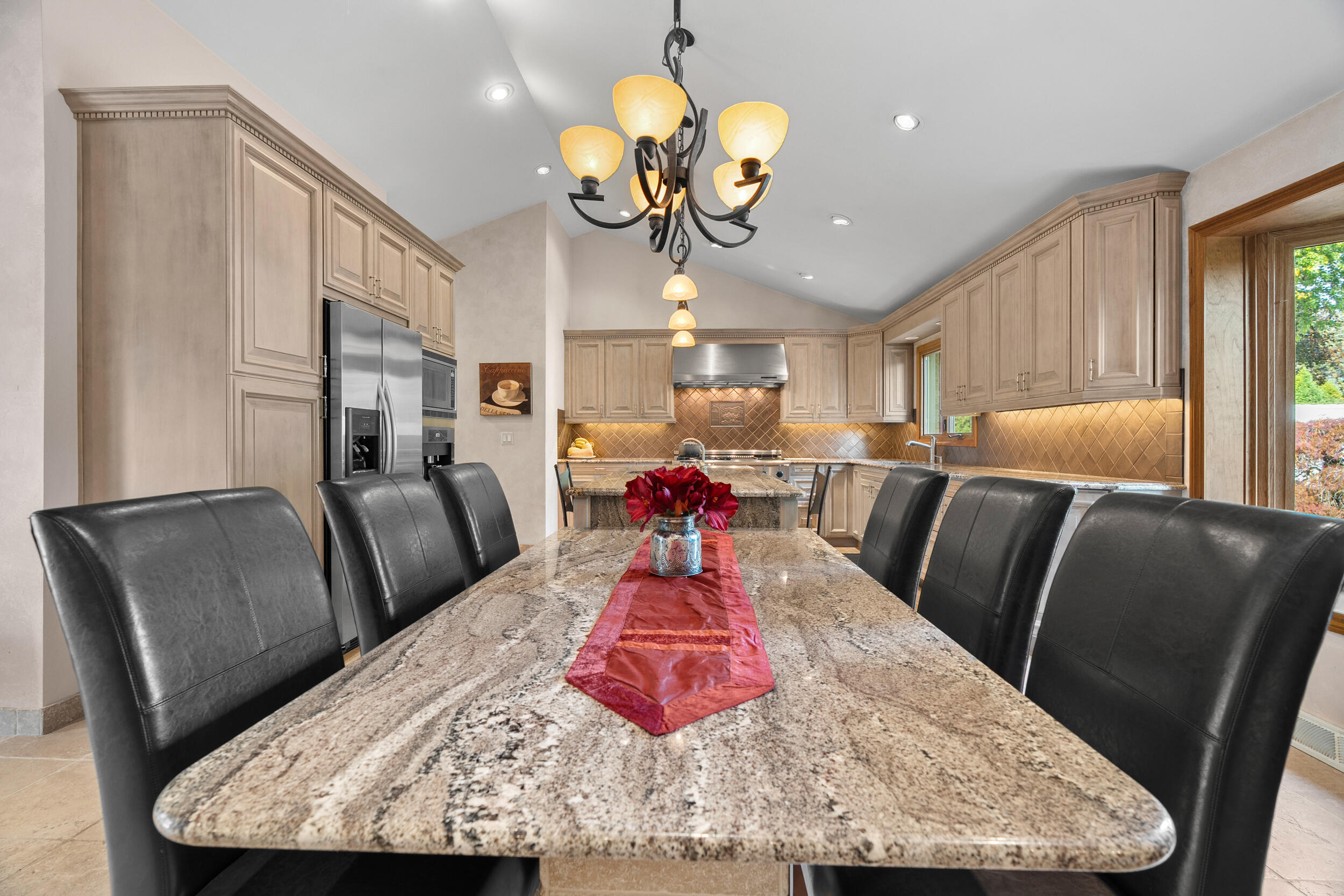 2955 Mohawk Circle