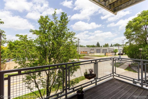 Tiny photo for 322 E Harrison Avenue #20, Royal Oak City, MI 48067 (MLS # 20261085101)