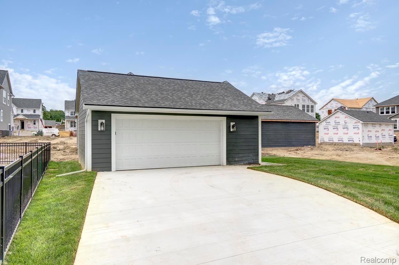 750 Schalm Dr