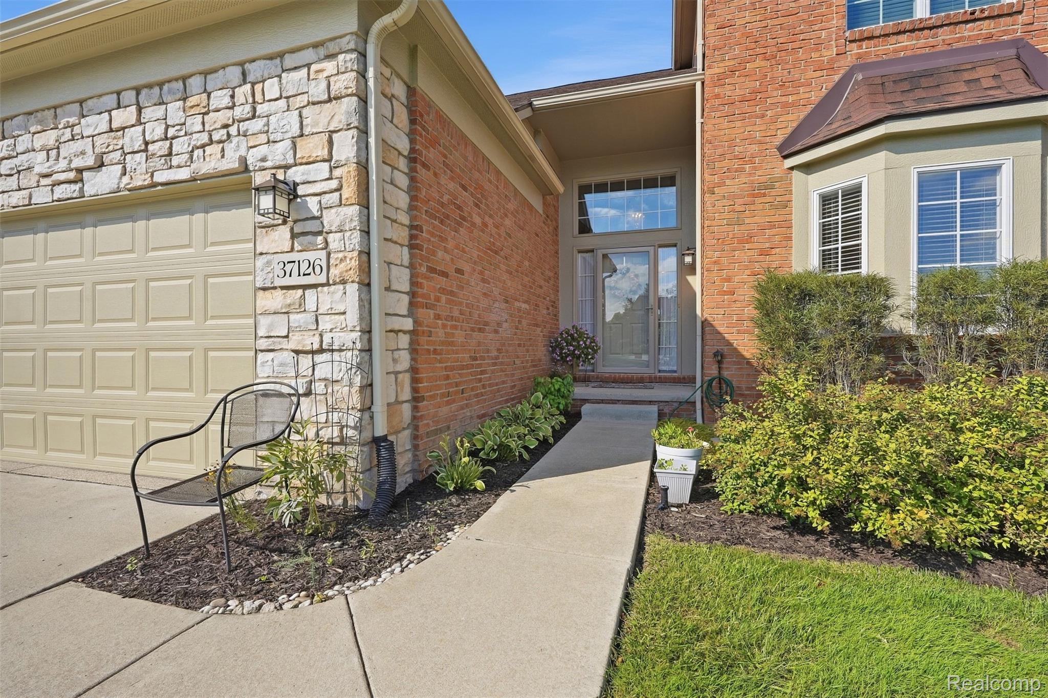 37126 Southwind Court