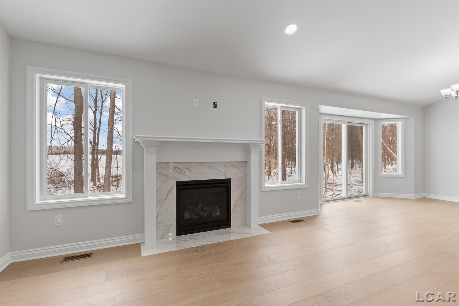 803 War Bonnet Drive