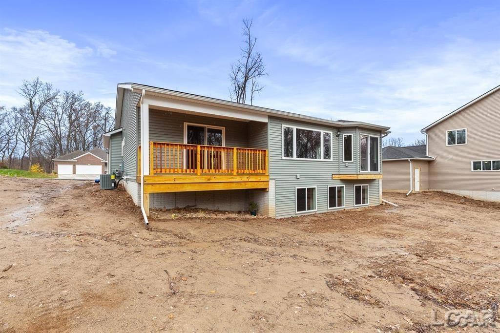 803 War Bonnet Drive