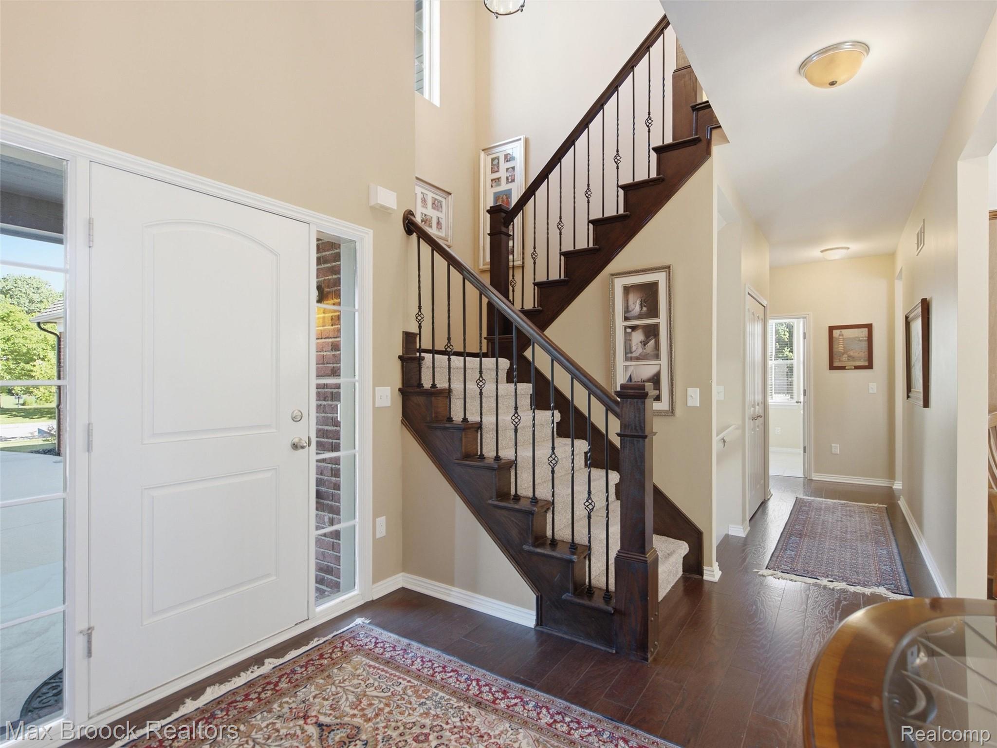 583 Birchcrest Court