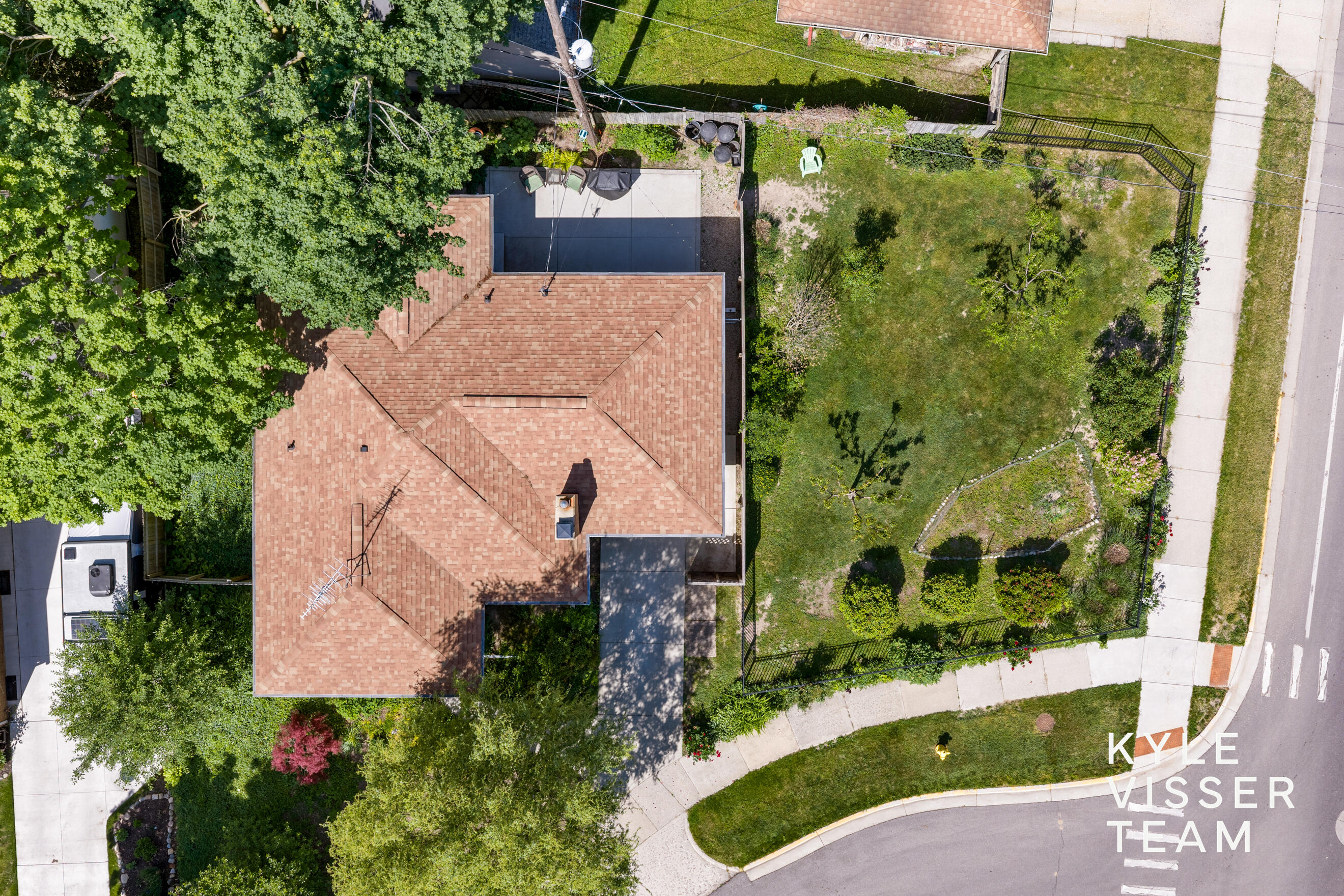 805 Rosewood Avenue SE