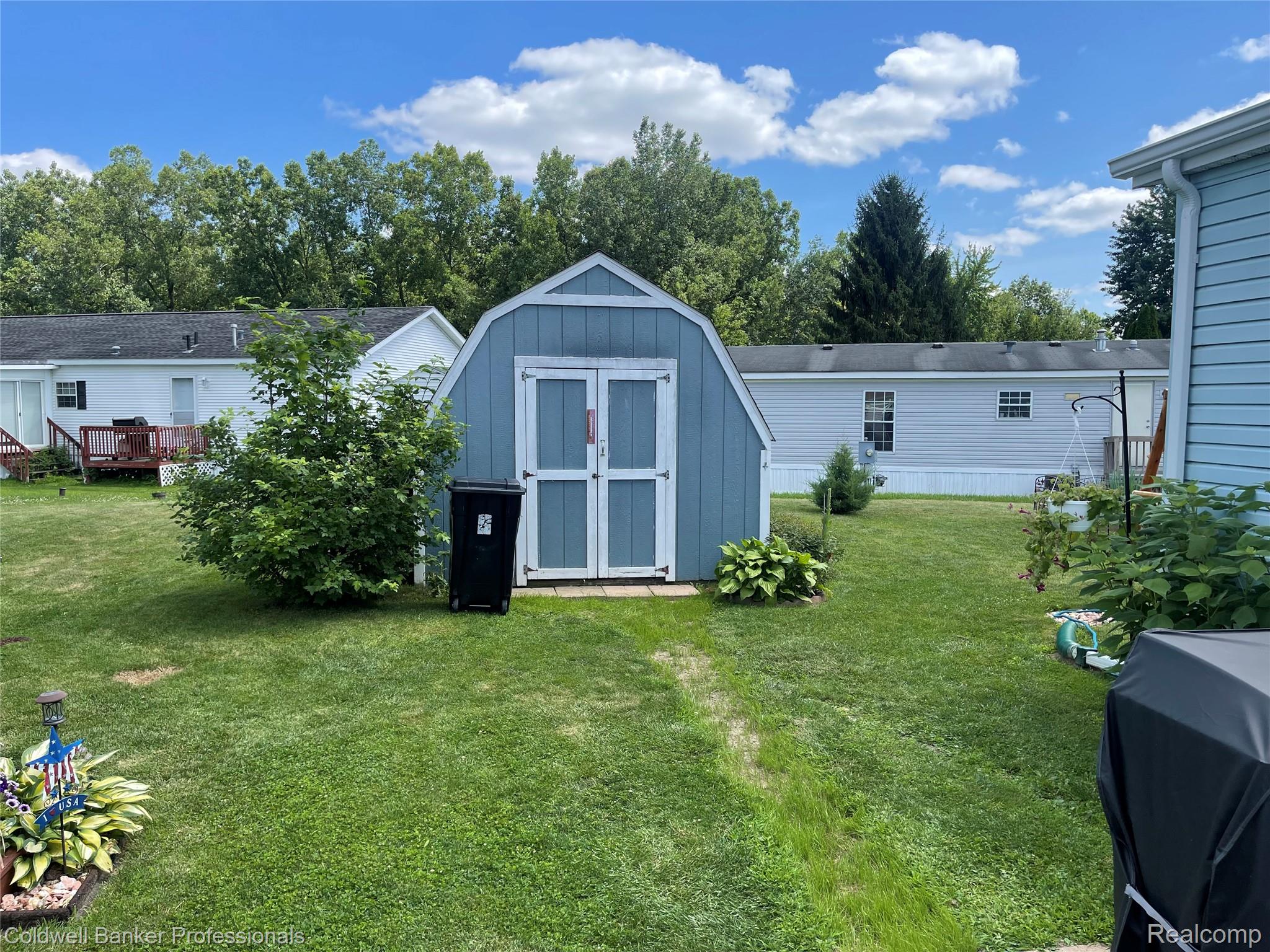 367 Pear Tree Ln