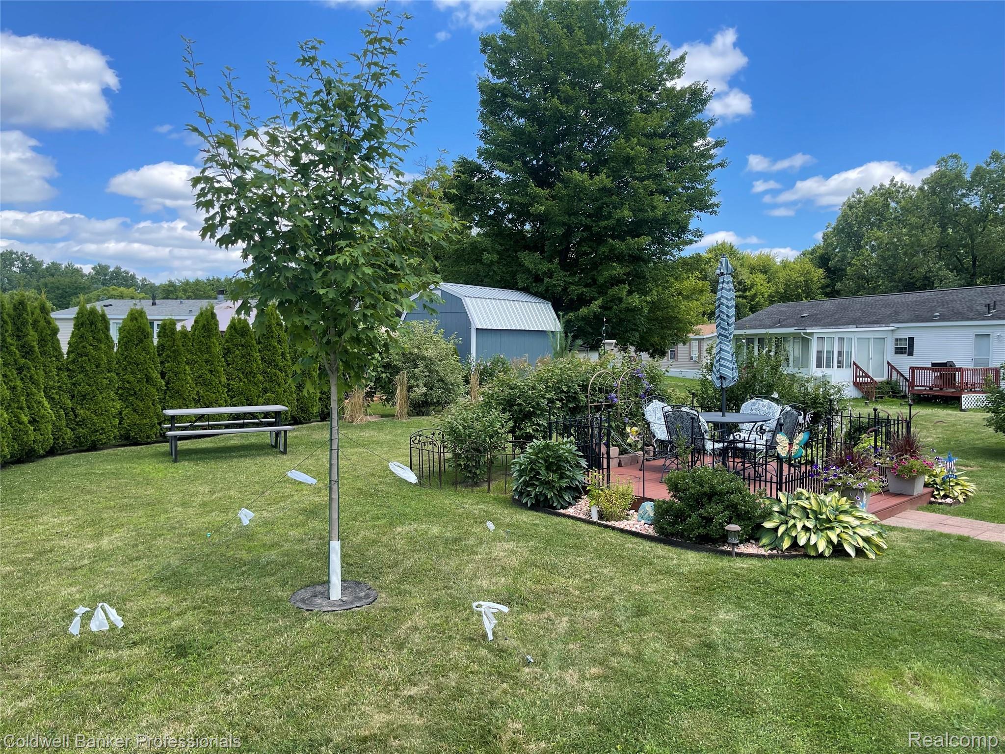 367 Pear Tree Ln