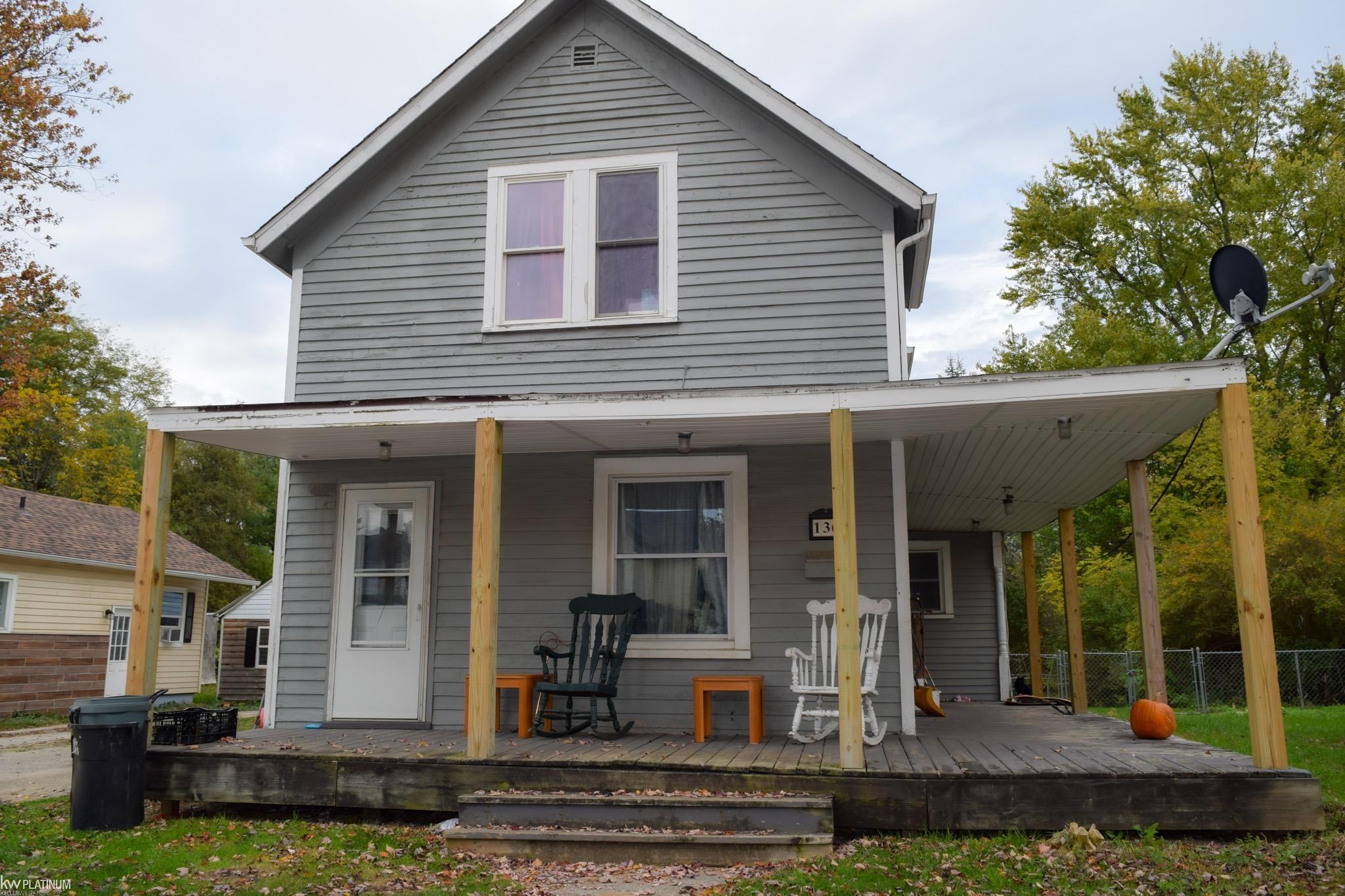 136 N Howard Avenue