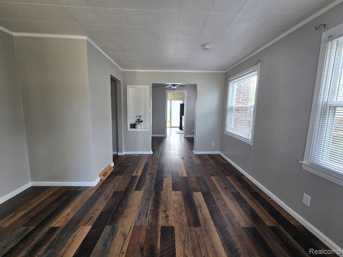 13009 Castle Street