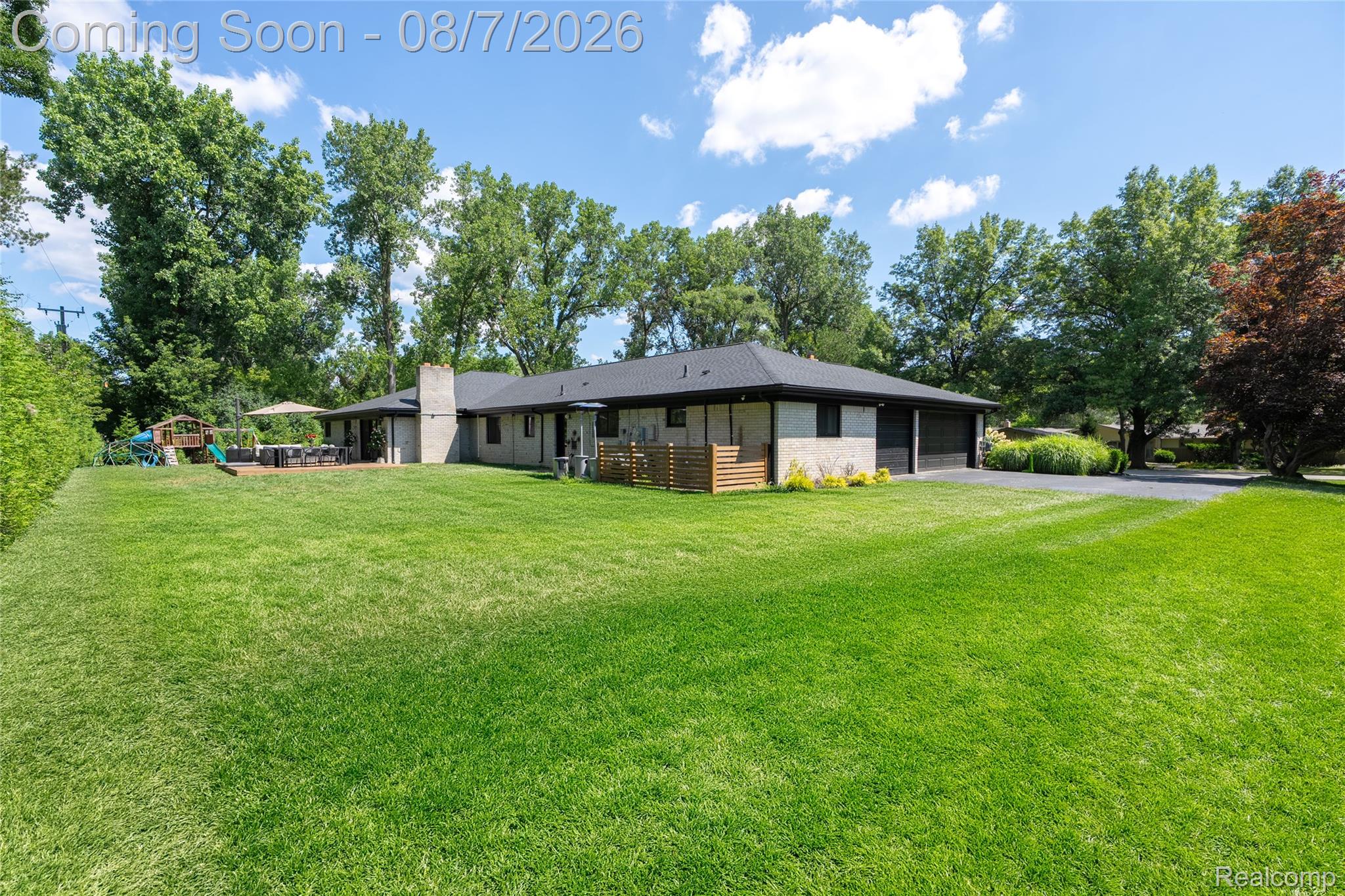 30695 Bruce Lane