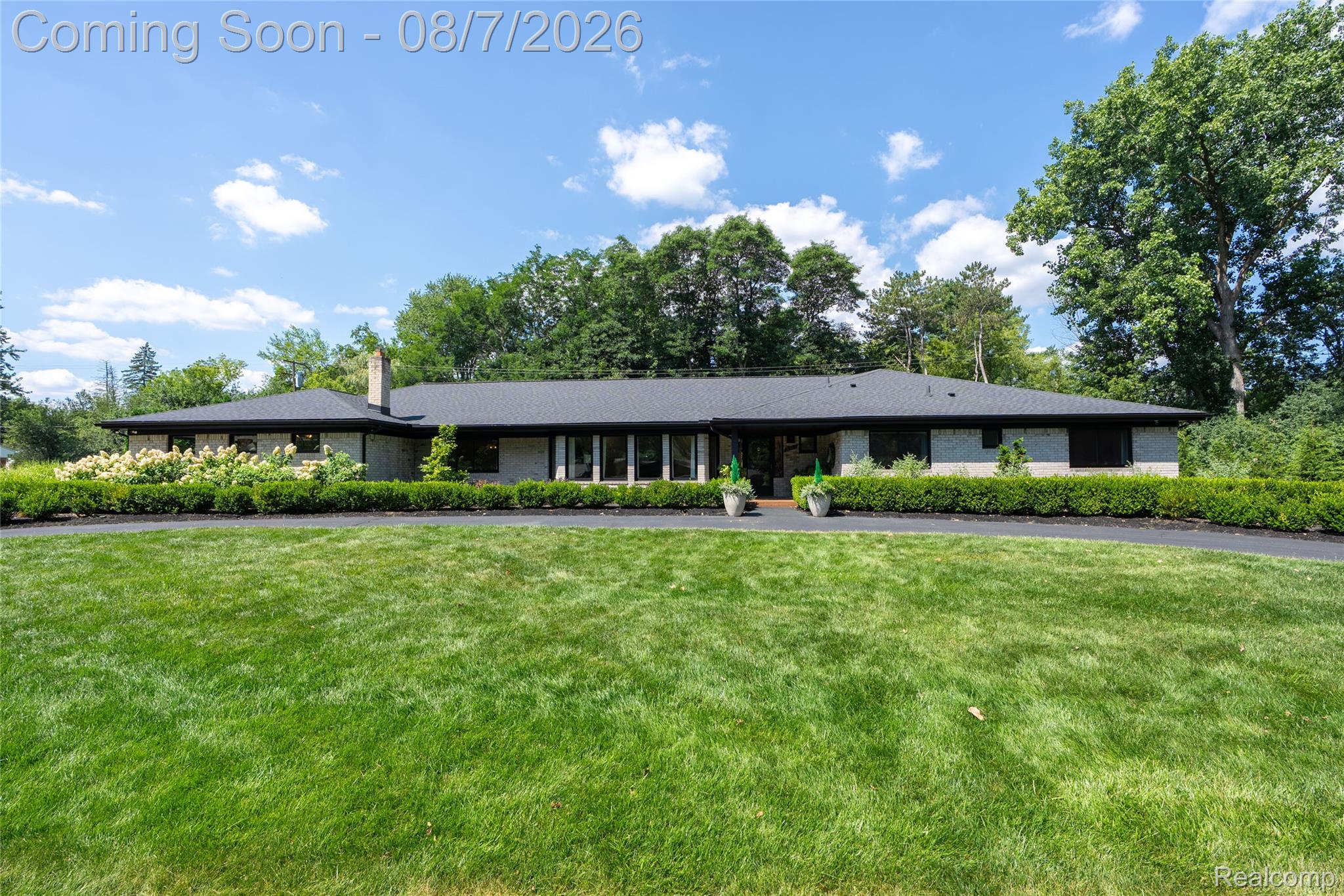 30695 Bruce Lane