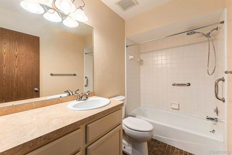 Tiny photo for 4659 Laurel Club Circle #12, West Bloomfield Charter Township, MI 48323 (MLS # 20251060731)