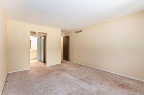 Tiny photo for 4659 Laurel Club Circle #12, West Bloomfield Charter Township, MI 48323 (MLS # 20251060731)