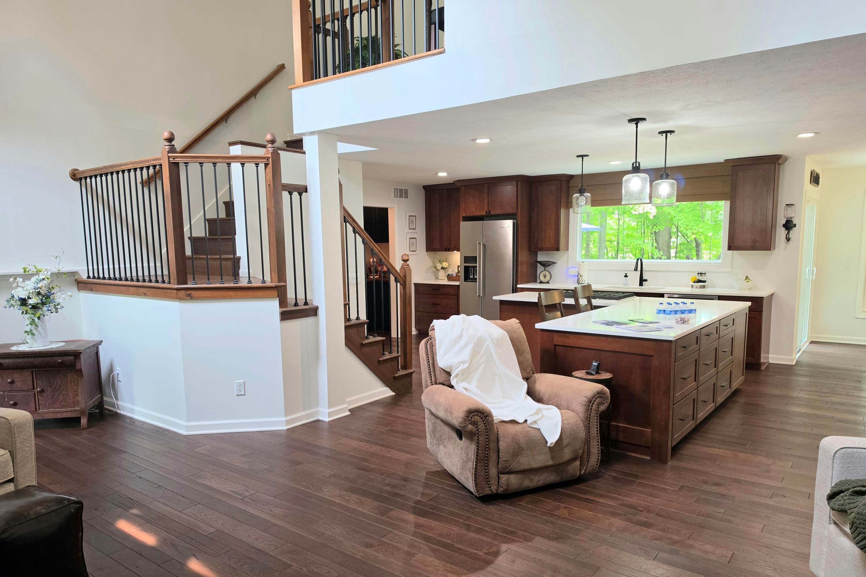 63483 Robbins Lake Road