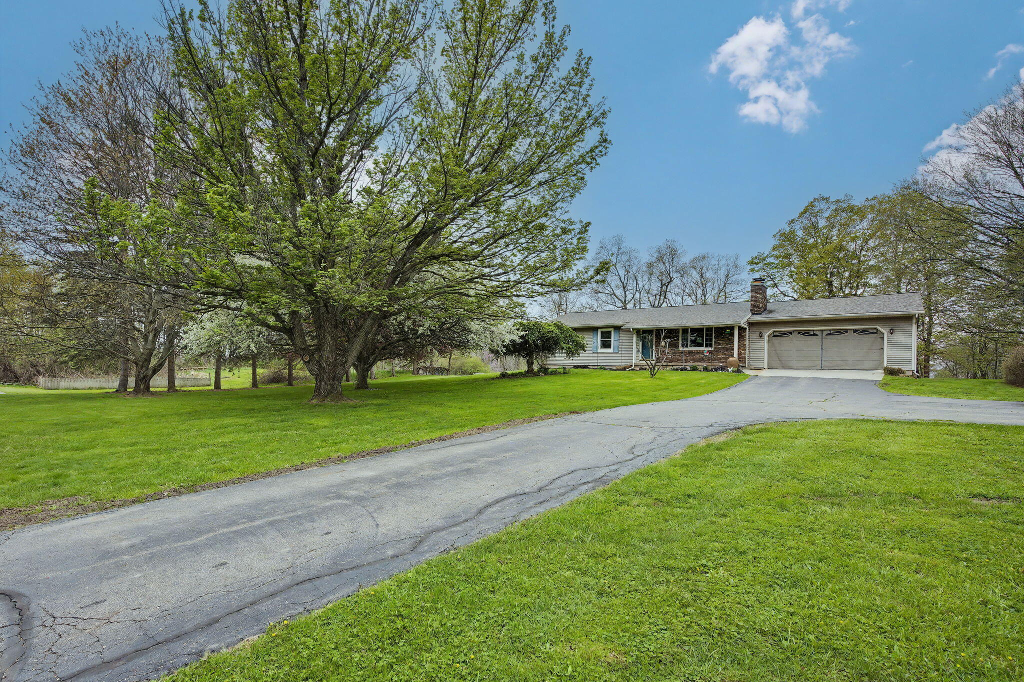 6950 S Lacey Lake Road