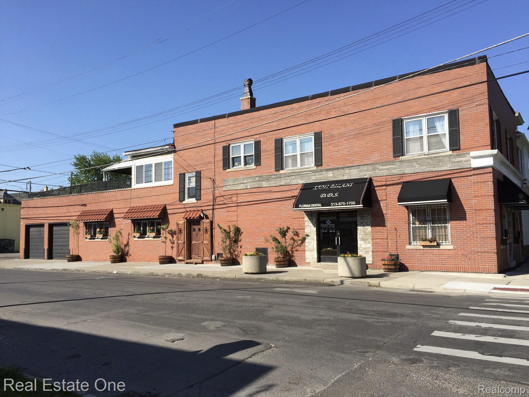 2460 N Florian Street SW
