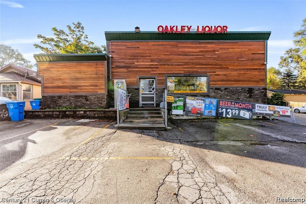 1215 W Oakley Park Road
