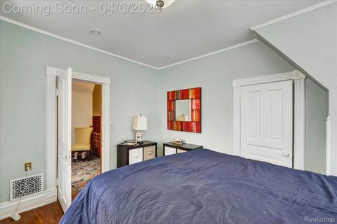 Tiny photo for 221 N Cherry Street, Flushing City, MI 48433 (MLS # 20261021346)