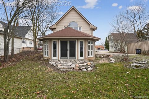 Tiny photo for 221 N Cherry Street, Flushing City, MI 48433 (MLS # 20261021346)