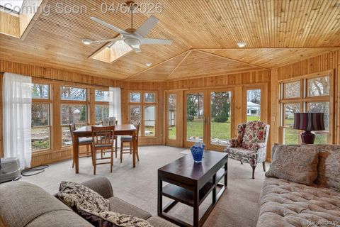 Tiny photo for 221 N Cherry Street, Flushing City, MI 48433 (MLS # 20261021346)