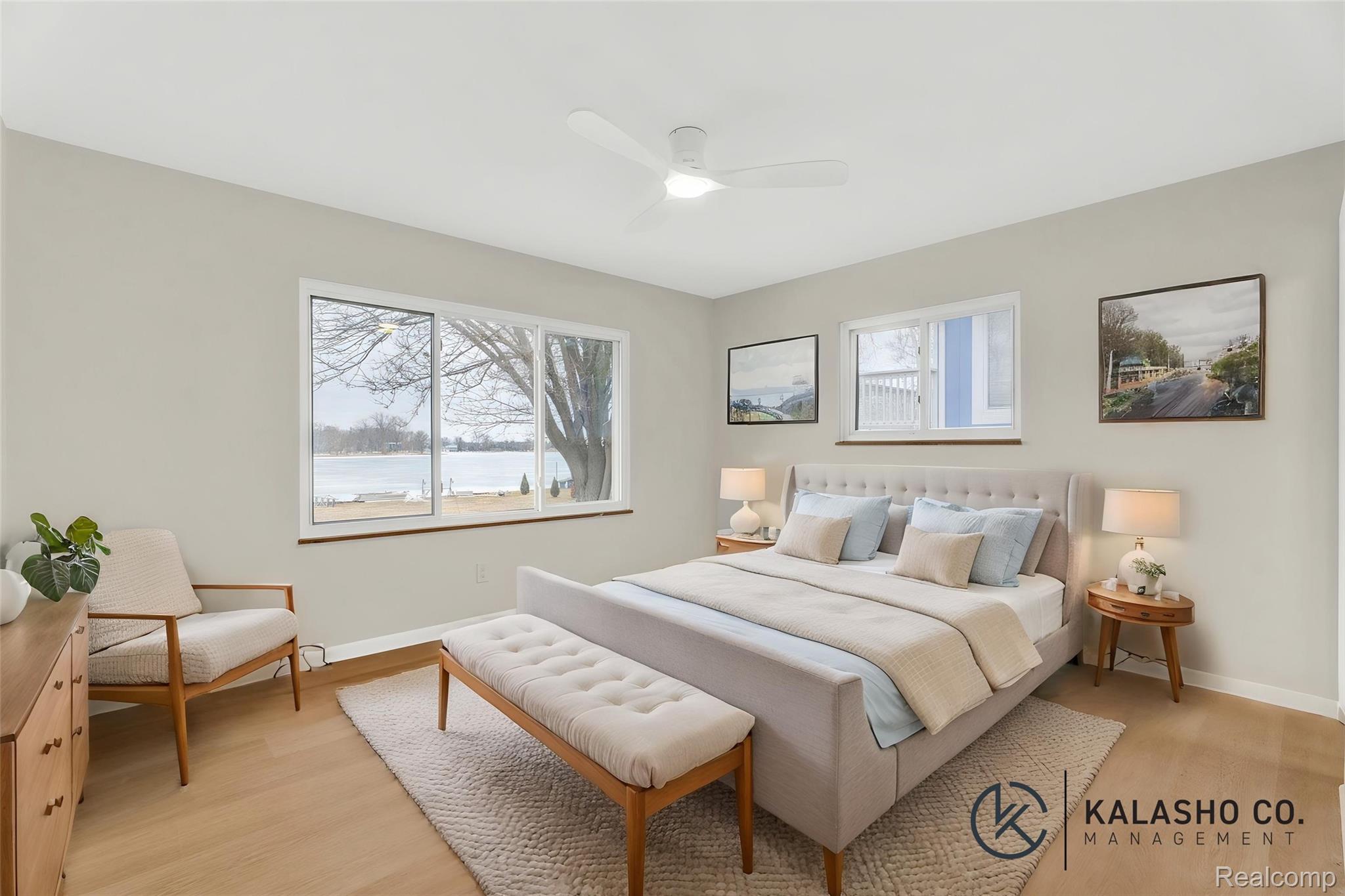 915 James K Boulevard