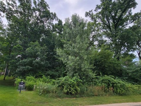 Lot 60 - 5876 Wyndam Lane Hamburg Township MI 48116