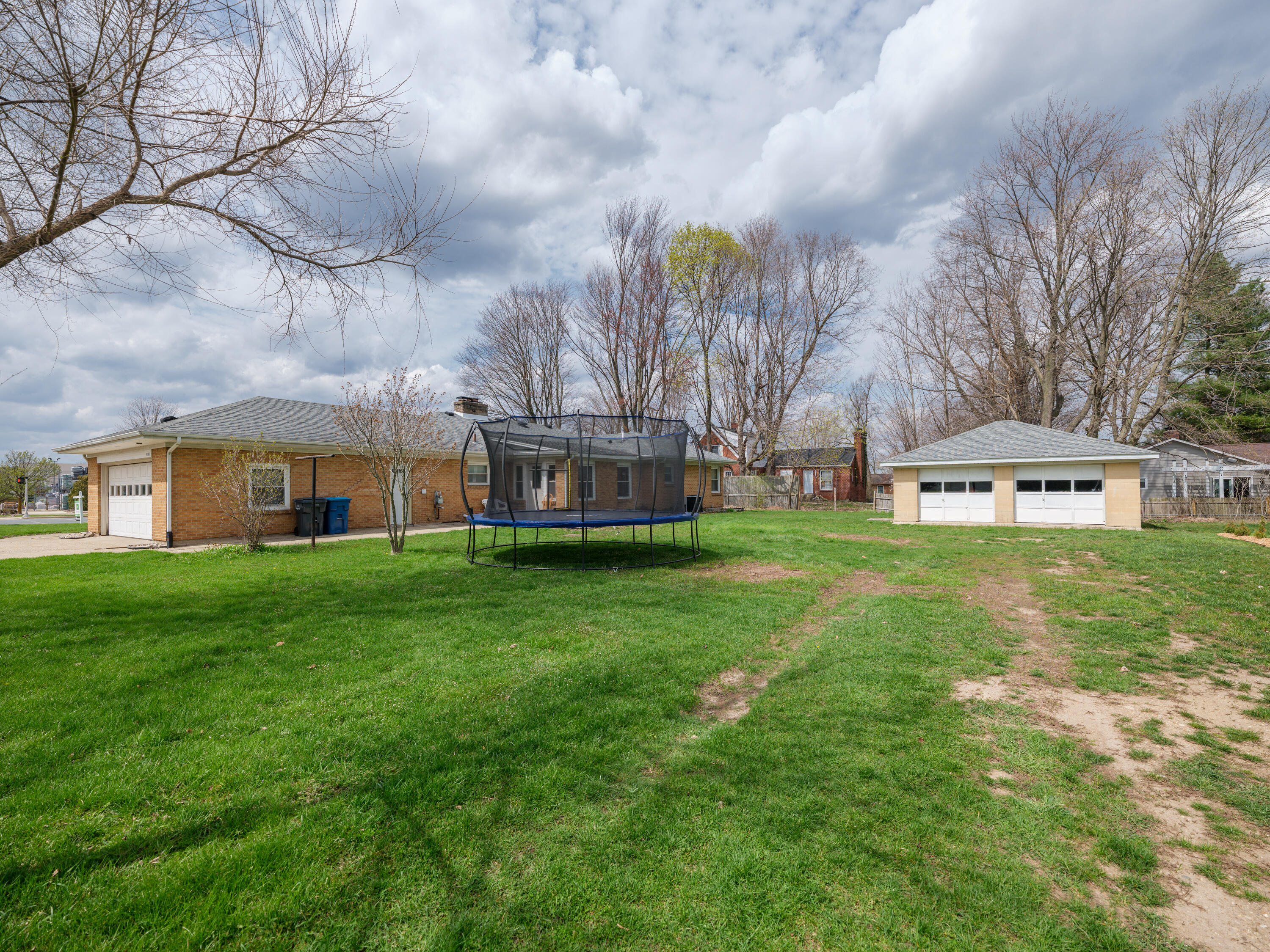 141 S Drake Road