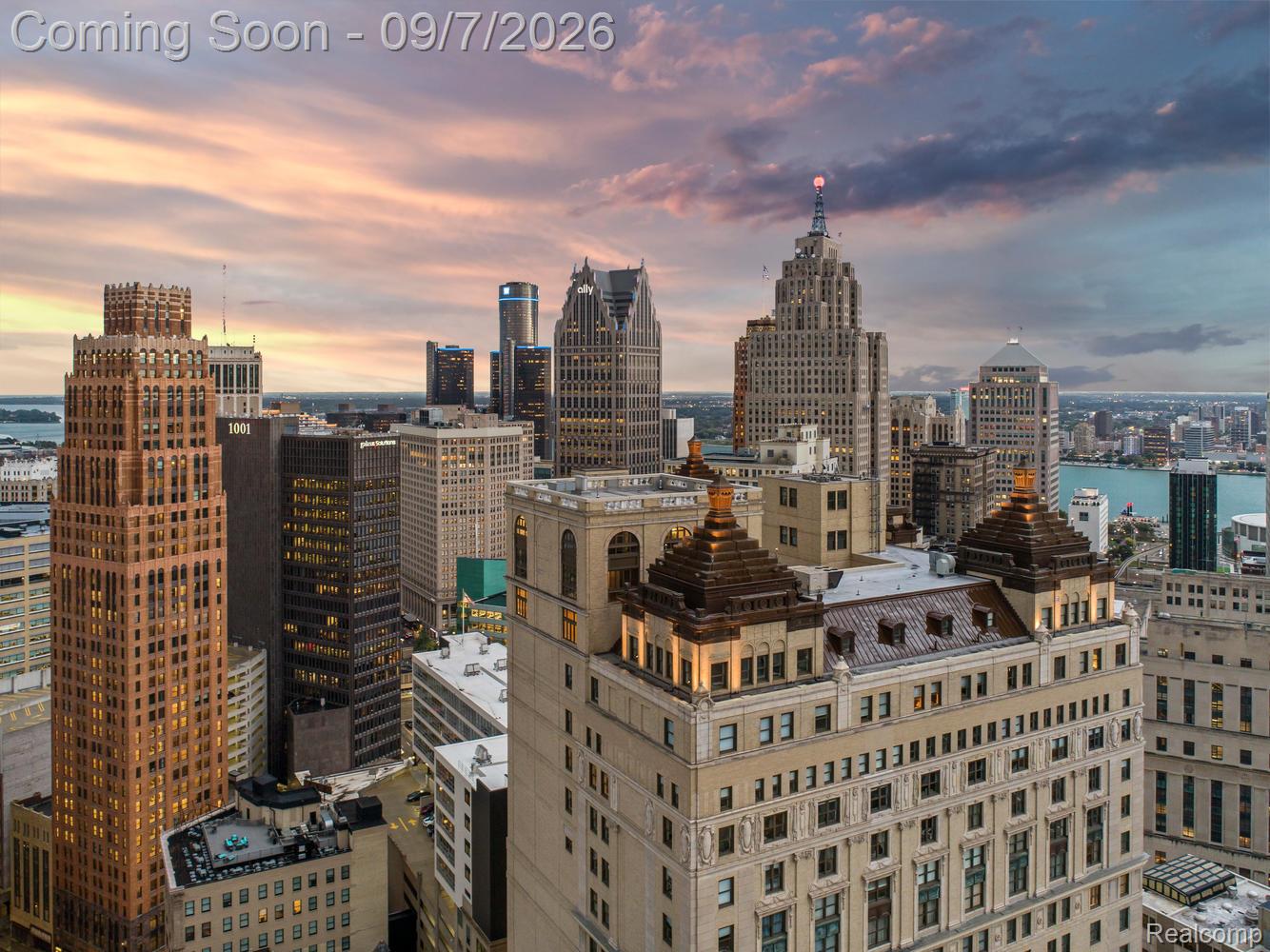 1135 SHELBY Street 2504