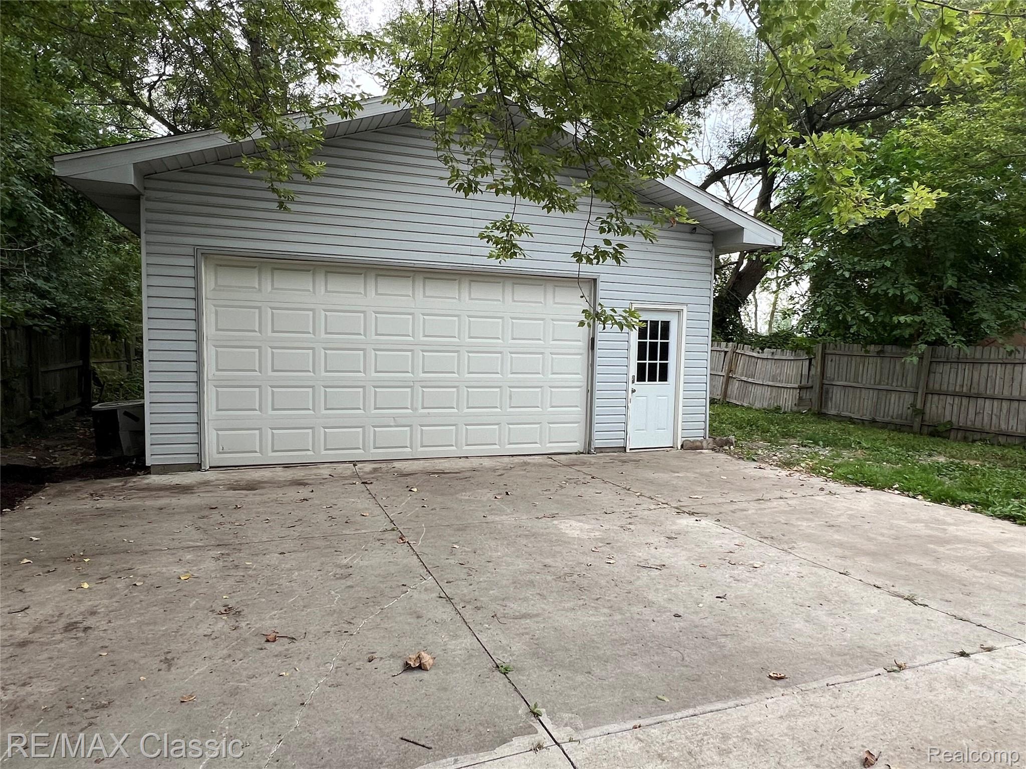315 Common Street