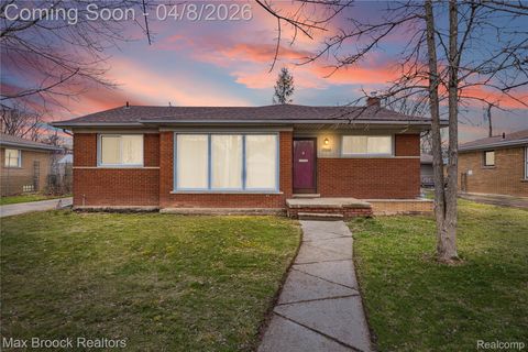 17000 W 13 Mile Road Beverly Hills Village MI 48025