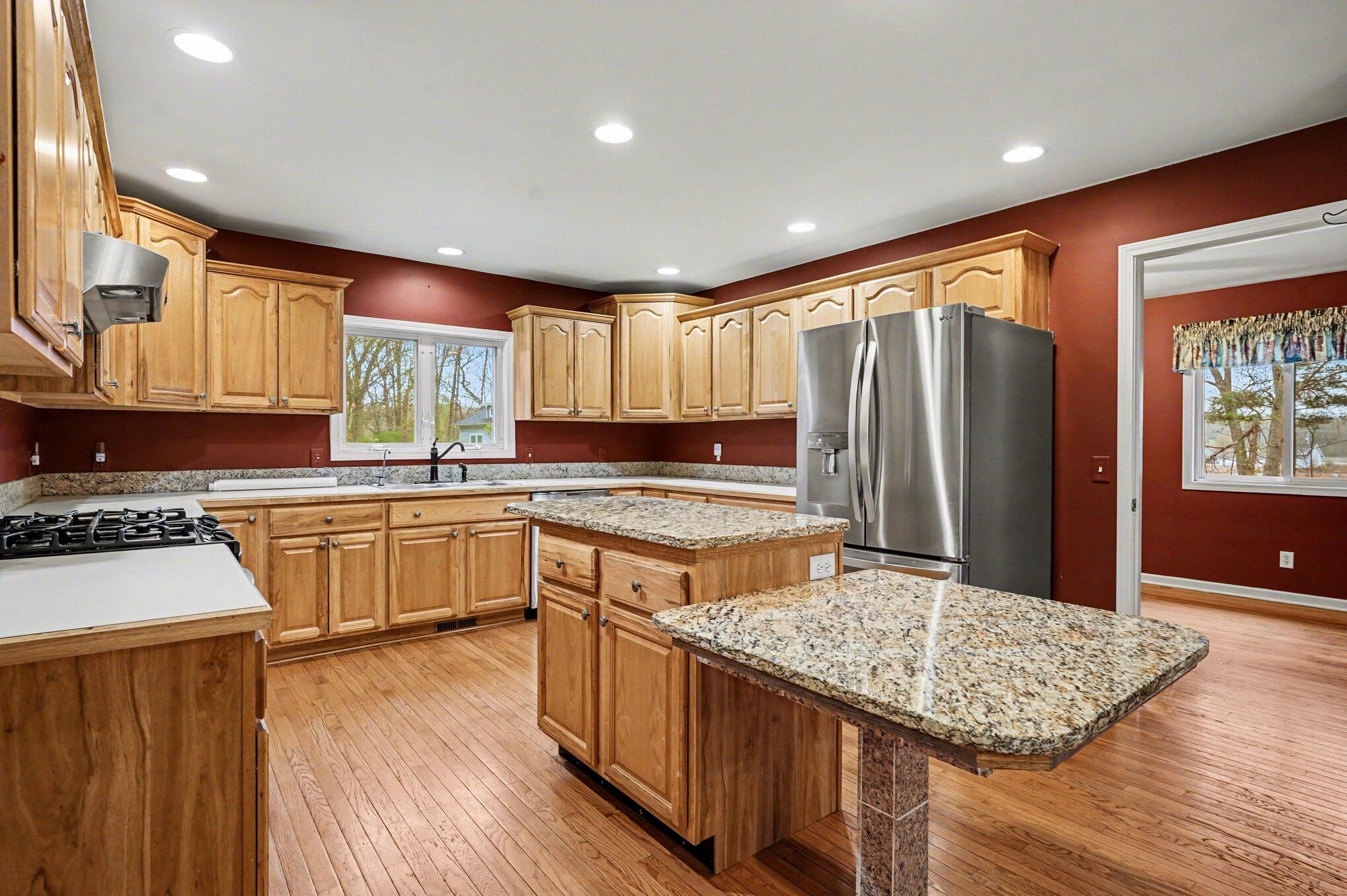 15378 Mcleans