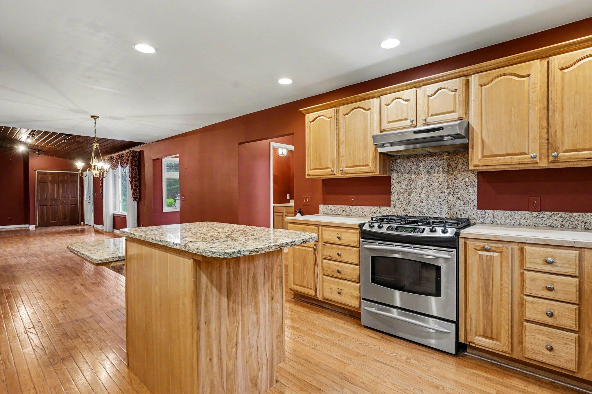 15378 Mcleans