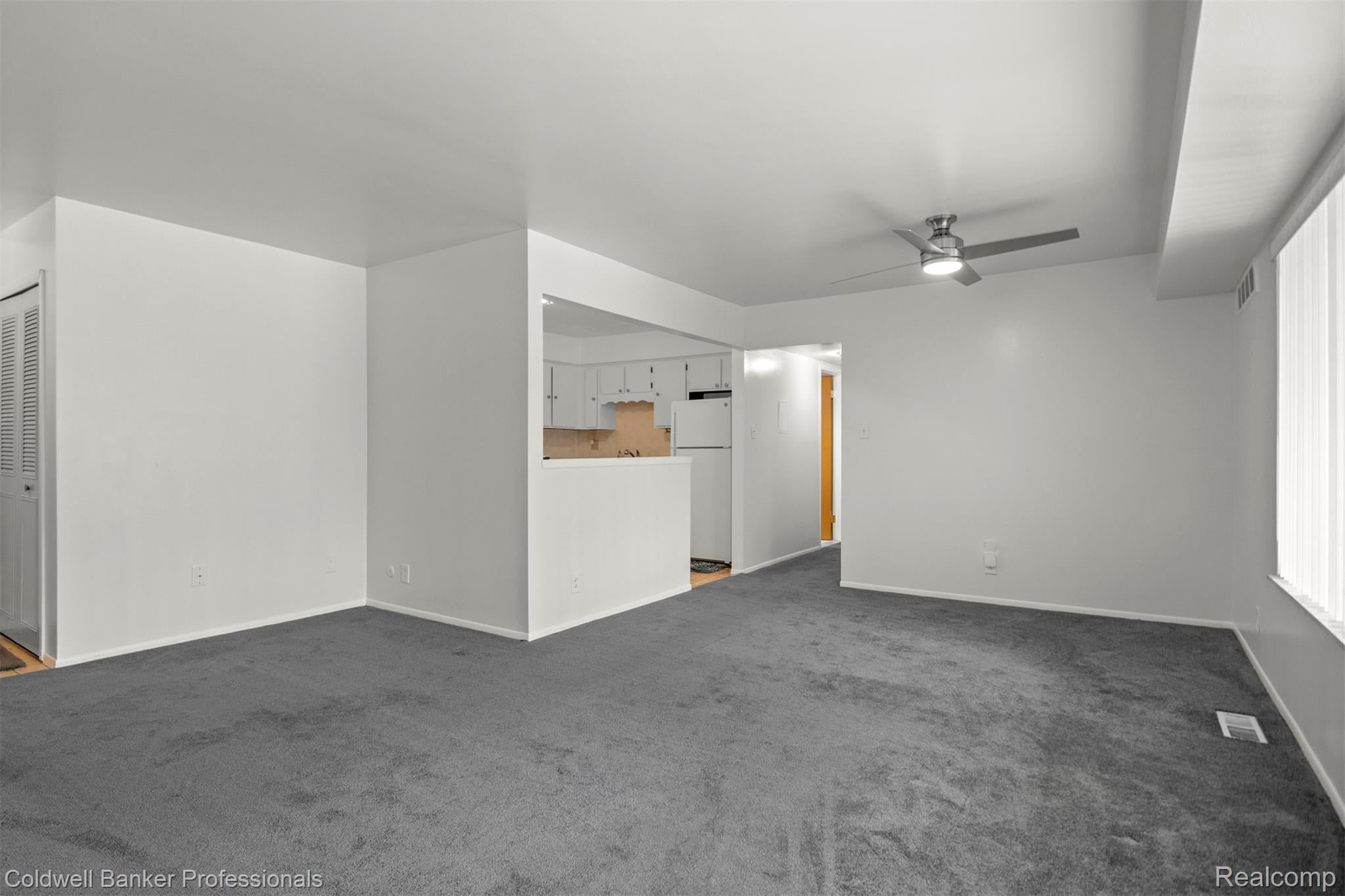 8545 Kennedy Circle 3
