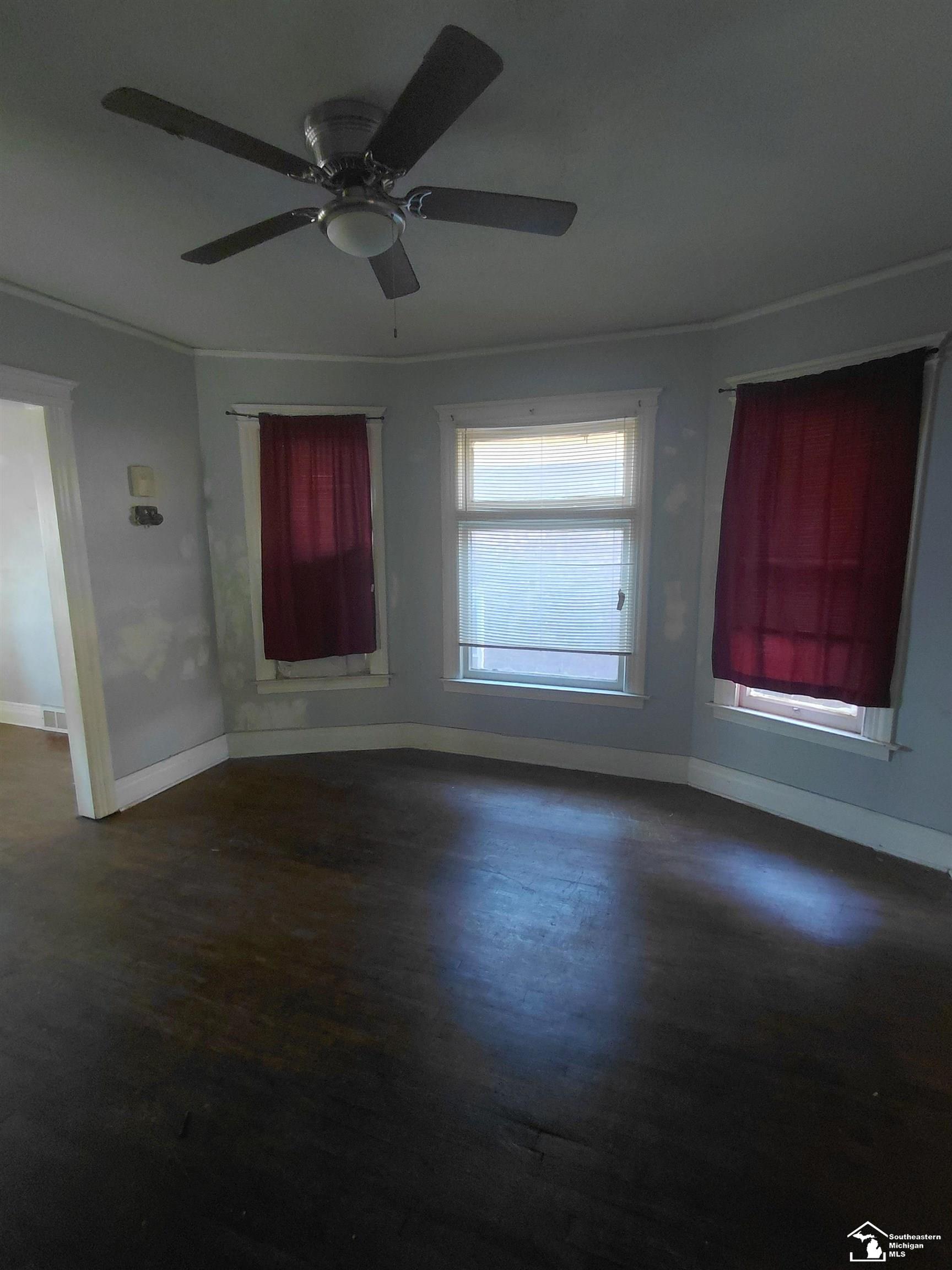 141 - 143 BLAINE Street