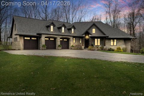 1425 Wind Valley Lane Highland Charter Township MI 48442