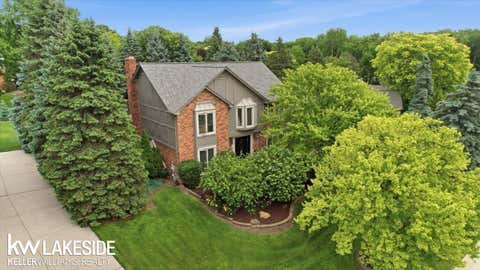 Photo of 7277 Wellington Place, Washington Township, MI 48094 (MLS # 58050211918)