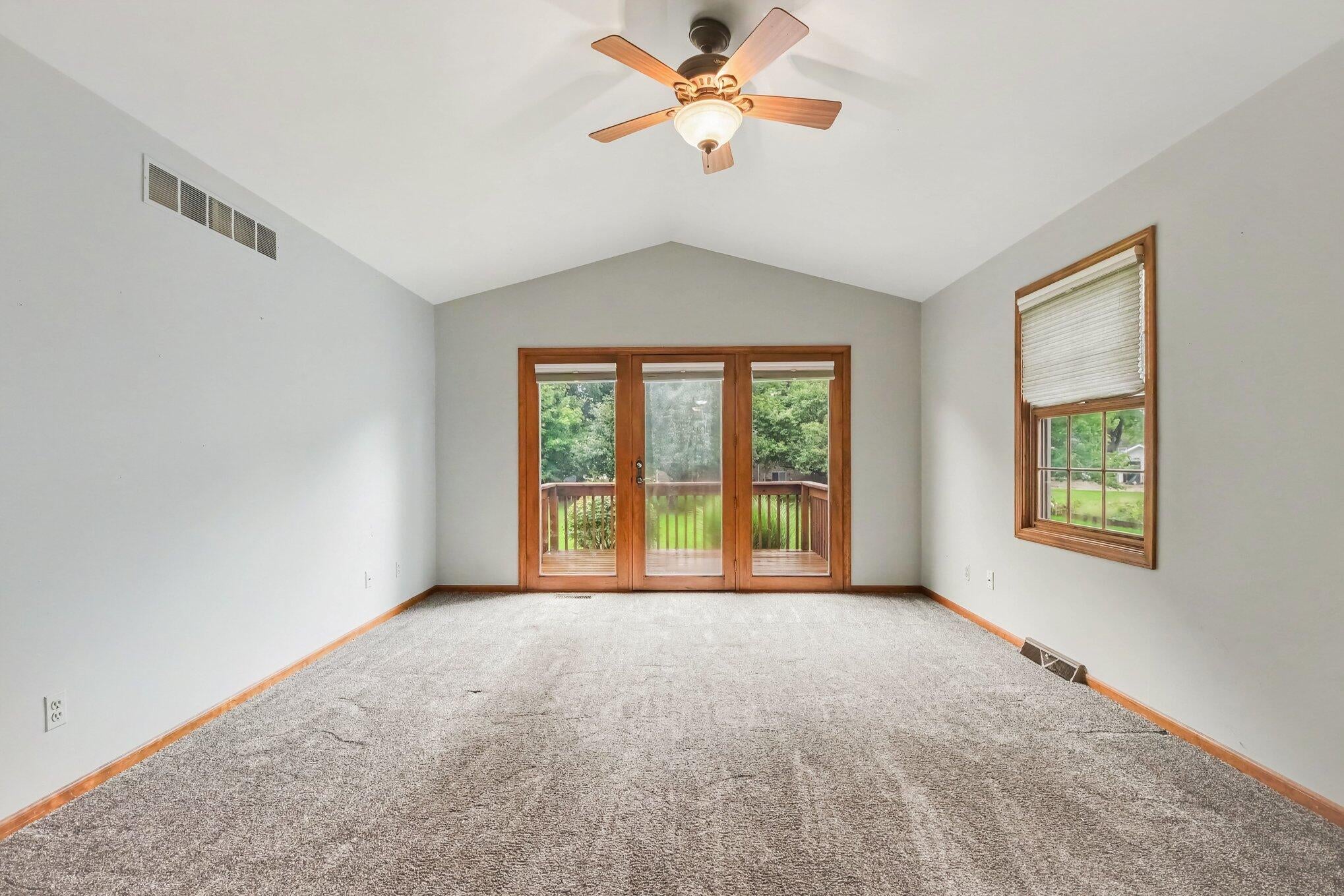 406 Falcon Drive 1