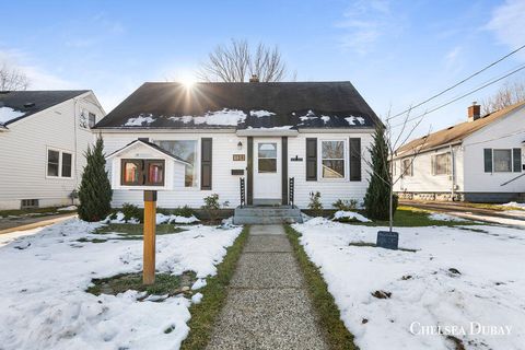 134 Lawrence Street NE Grand Rapids City MI 49505