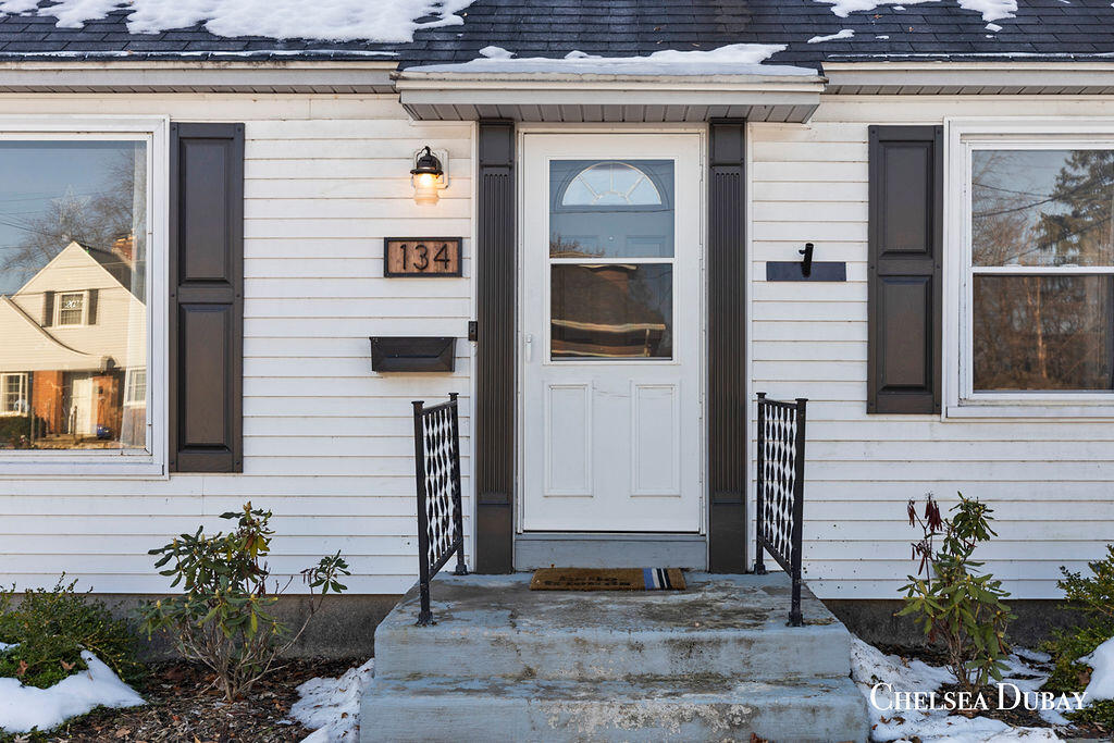 134 Lawrence Street NE