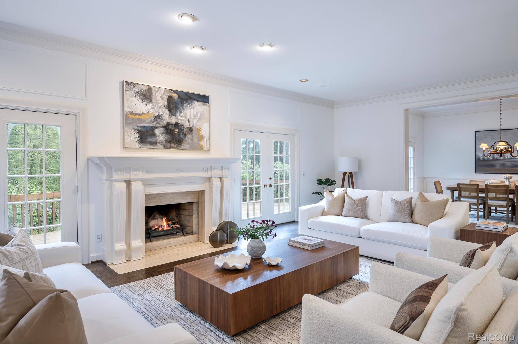 1537 Ashford Lane