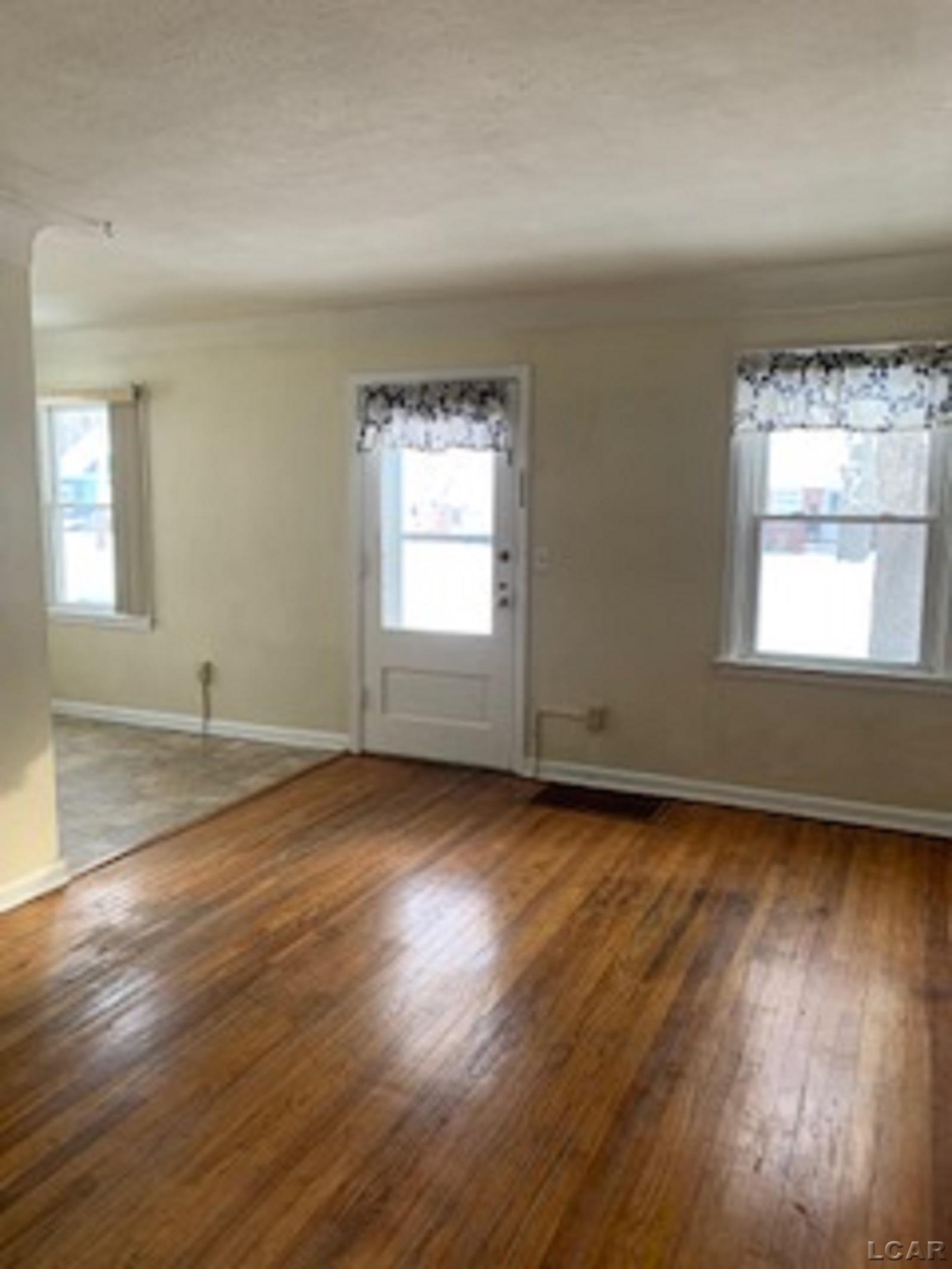 551 & 553 Northwestern Drive