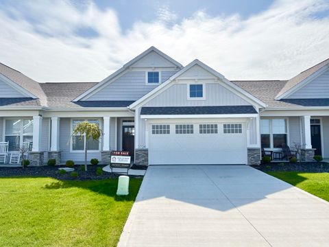 3734 Leenheer Drive 8 Jamestown Charter Township MI 49418