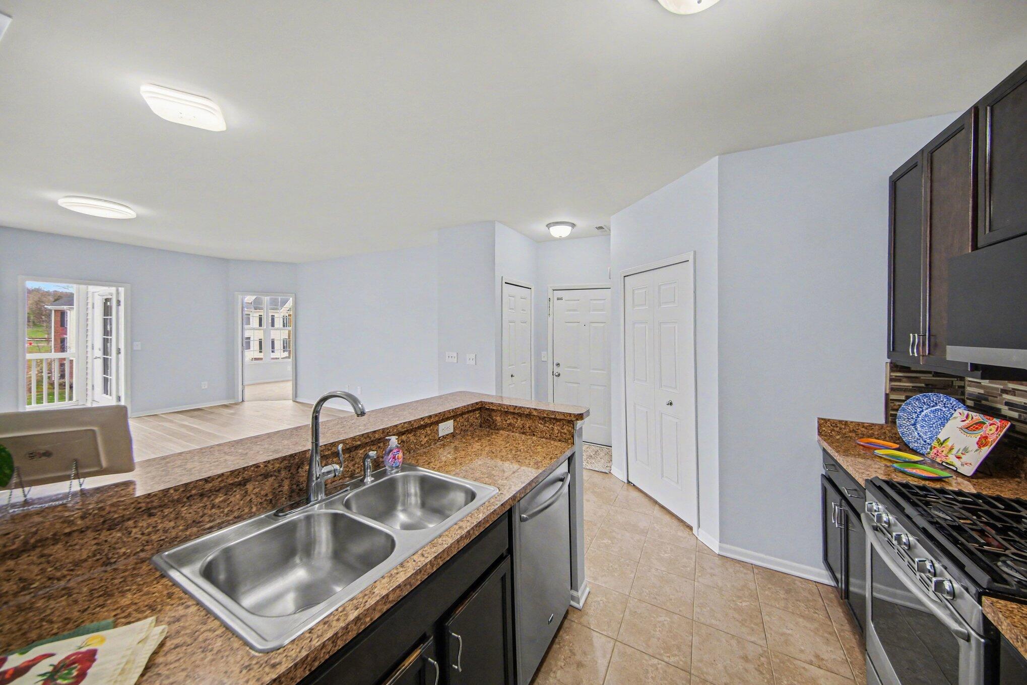 1016 W Summerfield Glen Circle 87