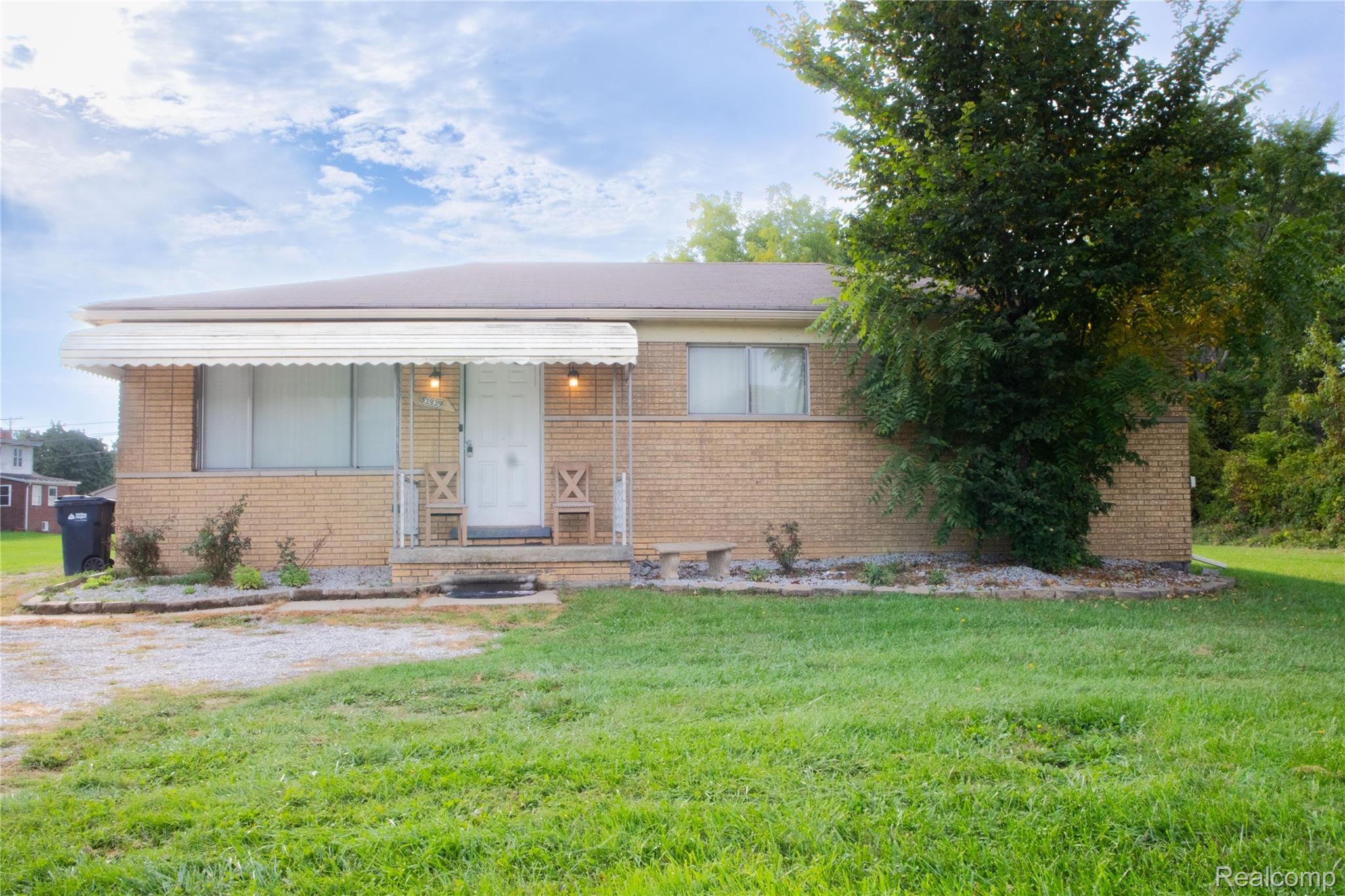 33939 Mound Road