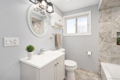 Tiny photo for 18327 E 13 MILE Road, Fraser City, MI 48026 (MLS # 20261021757)