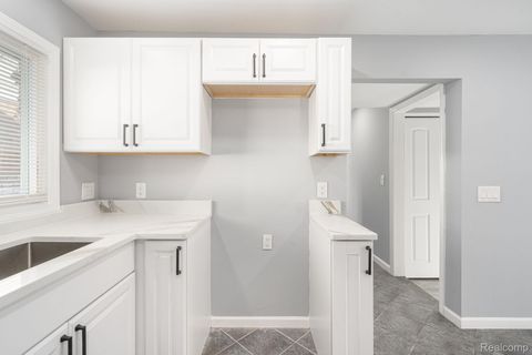 Tiny photo for 18327 E 13 MILE Road, Fraser City, MI 48026 (MLS # 20261021757)