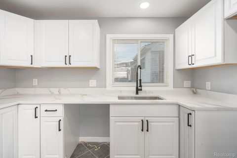 Tiny photo for 18327 E 13 MILE Road, Fraser City, MI 48026 (MLS # 20261021757)