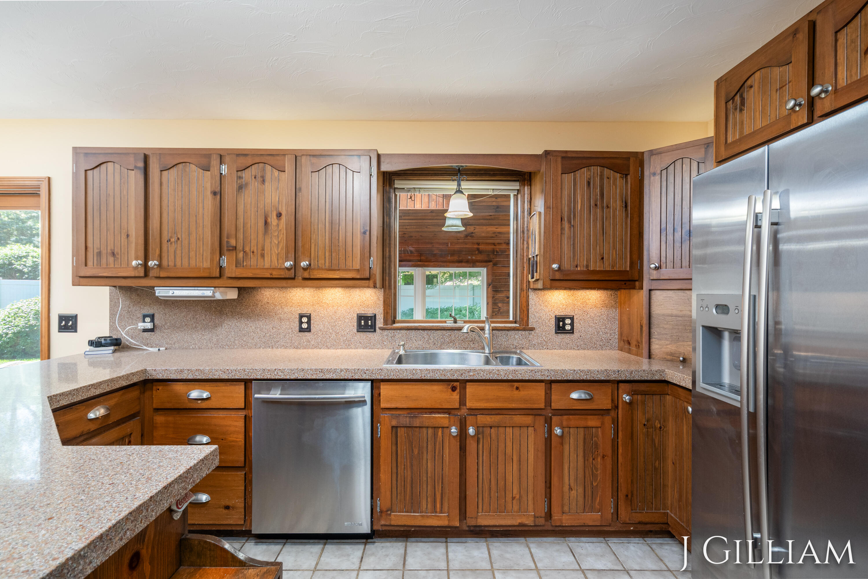 1214 Euna Vista Drive