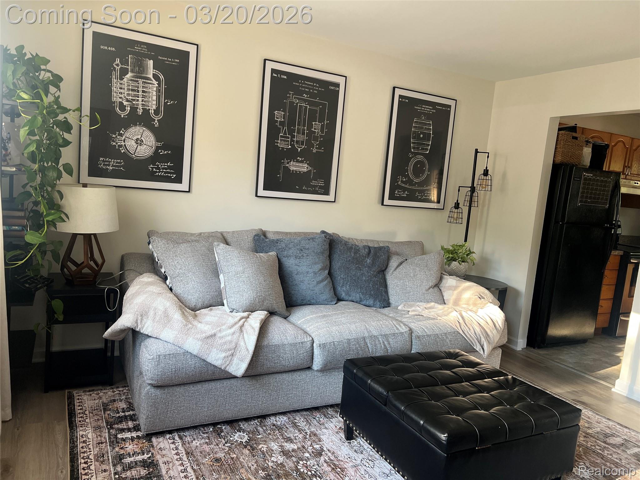 4335 Crestdale Avenue