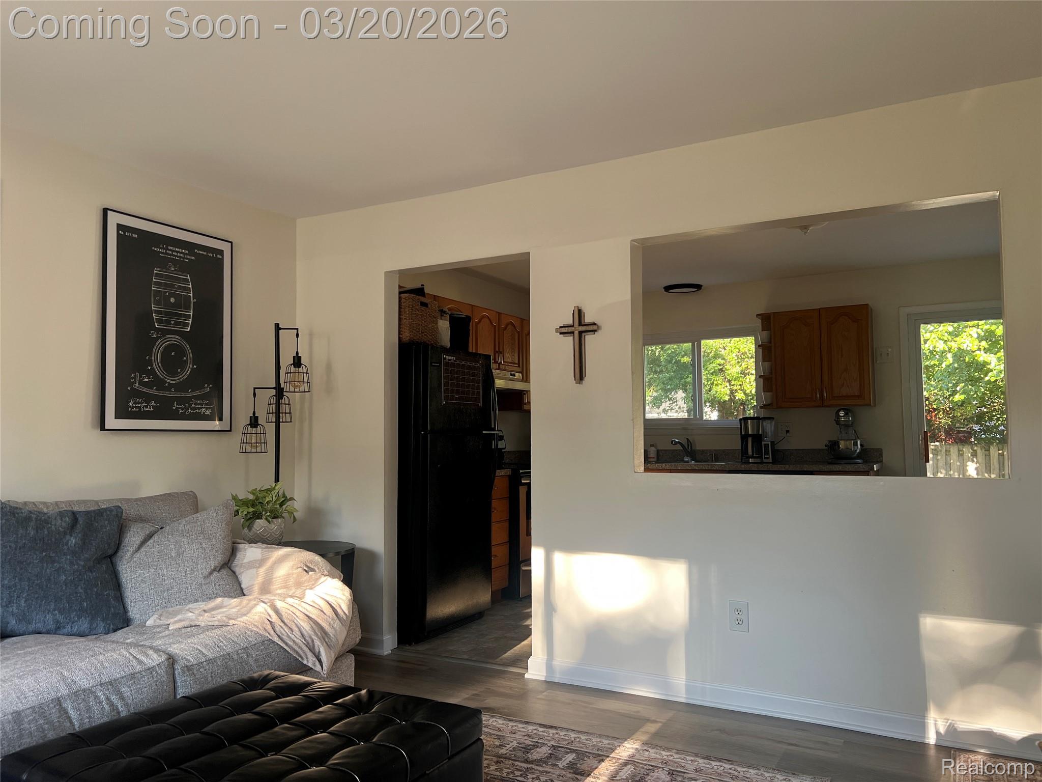 4335 Crestdale Avenue